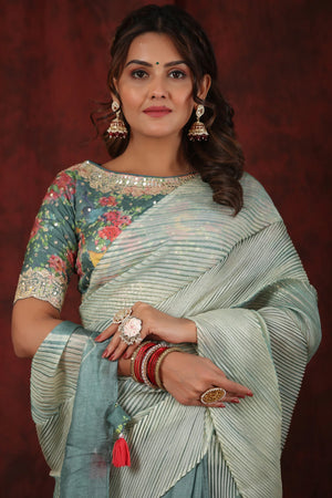 Buy beautiful ombre grey crushed tissue silk saree online in USA with blouse. Look royal on special occasions in exquisite designer sarees, pure silk sarees, handloom sarees, Bollywood sarees, embroidered sarees, Banarasi sarees, organza sarees from Pure Elegance Indian saree store in USA.-closeup