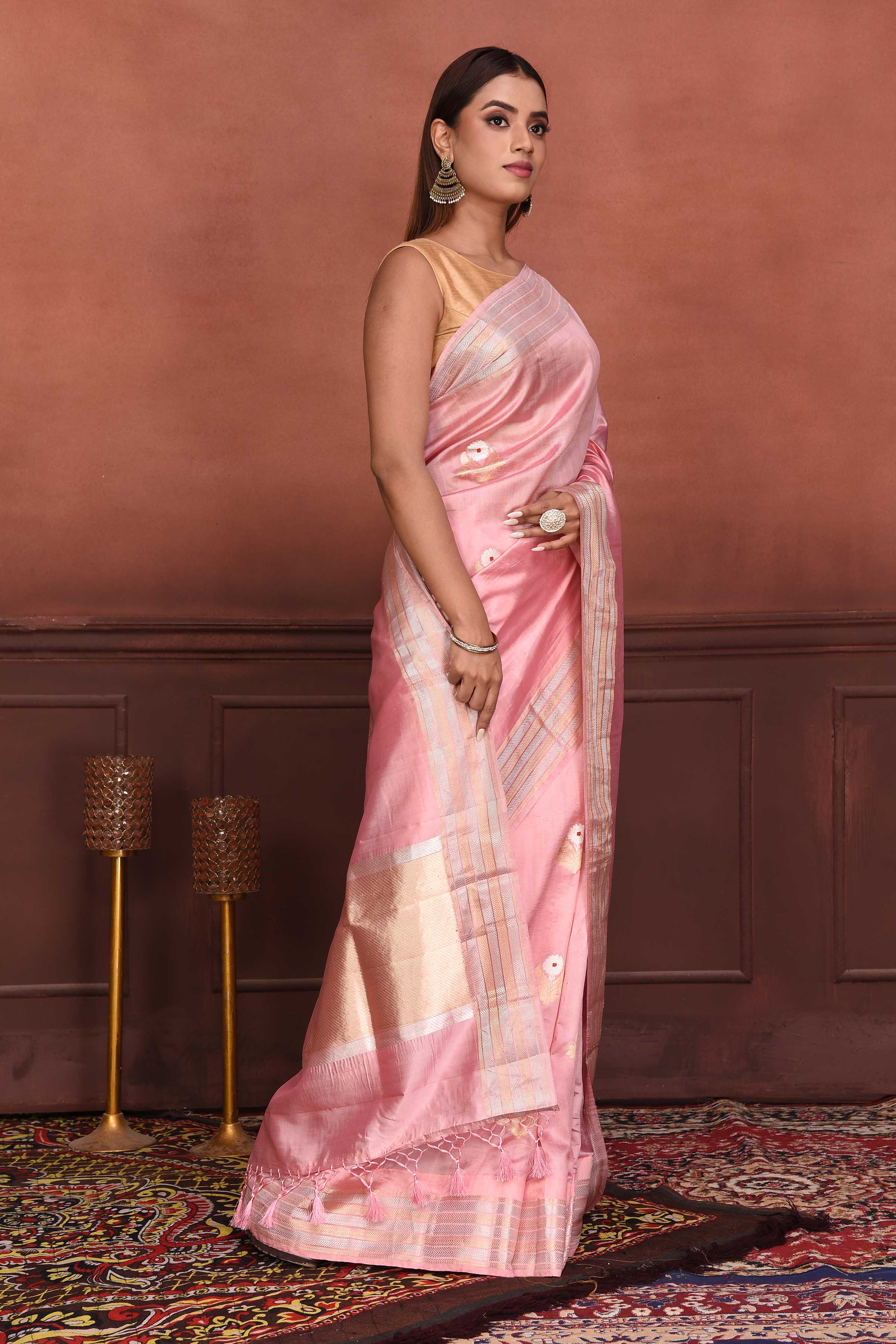 Buy stunning light pink Katan silk Banarasi saree online in USA with floral buta. Look your best on festive occasions in latest designer sarees, pure silk sarees, Kanchipuram silk sarees, handwoven sarees, tussar silk sarees, embroidered sarees from Pure Elegance Indian clothing store in USA.-side