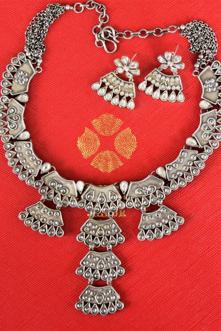 Shop stunning antique silver and glass necklace set online in USA. Shop exclusive gold plated jewelry, wedding jewelry , bridal jewelry, gold plated earrings, silver jewelry from Amrapali at Pure Elegance Indian fashion store in USA.-full view