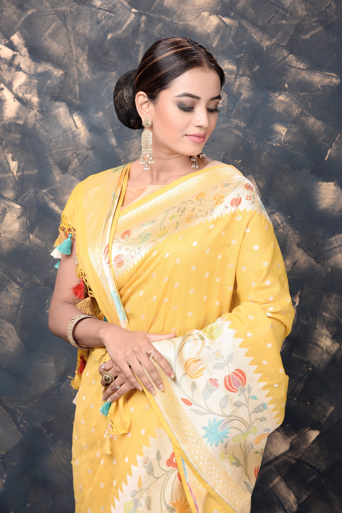Shop stunning yellow georgette tussar Paithani silk saree online in USA. Keep your ethnic wardrobe updated with an exclusive range of designer sarees, pure silk sarees, handloom sarees, embroidered sarees, printed sarees, fancy sari from Pure Elegance Indian fashion store in USA.-closeup