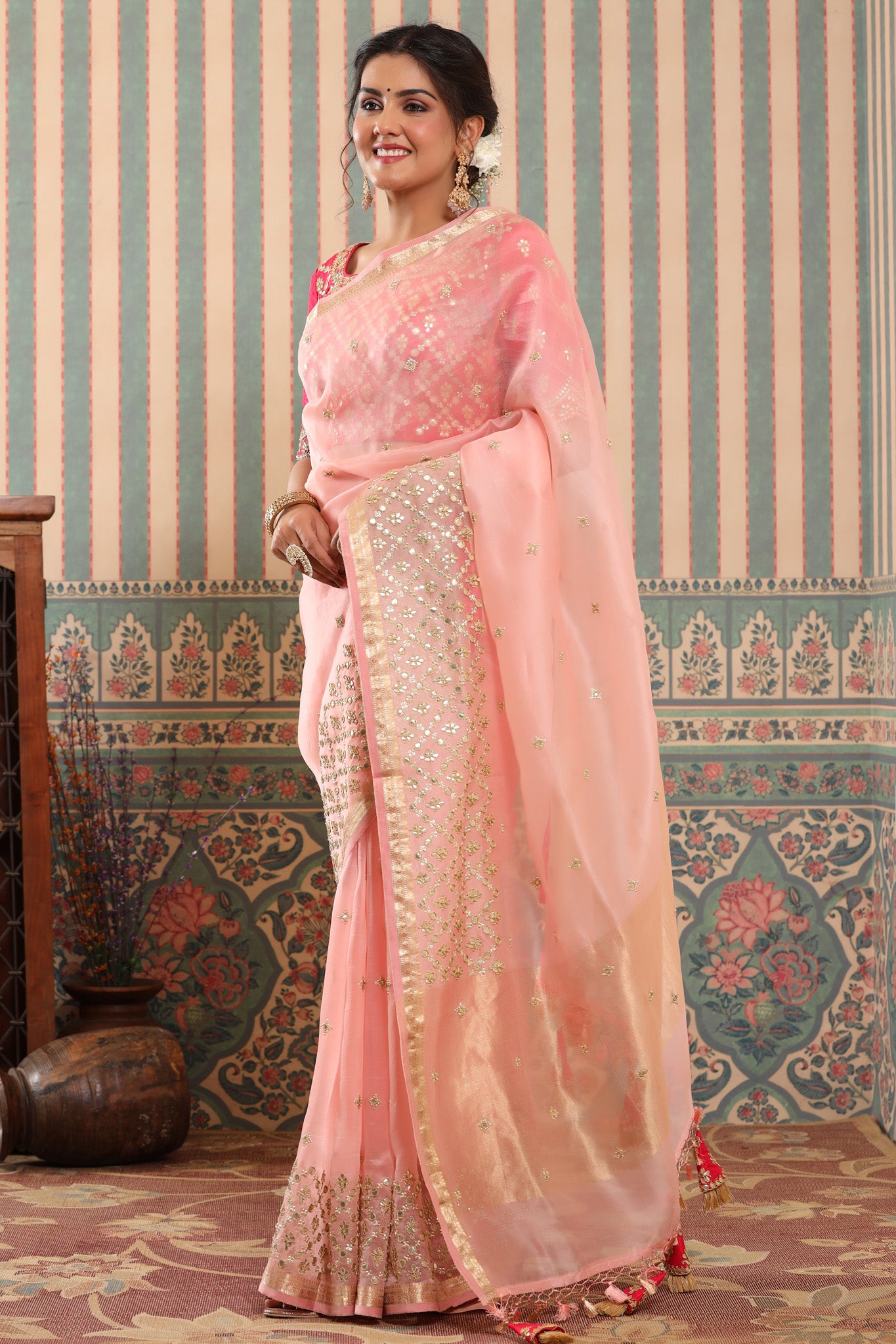 Shop powder pink organza silk sari online in USA with gota work border. Make a fashion statement at weddings with stunning designer sarees, embroidered sarees with blouse, wedding sarees, handloom sarees from Pure Elegance Indian fashion store in USA.-pallu