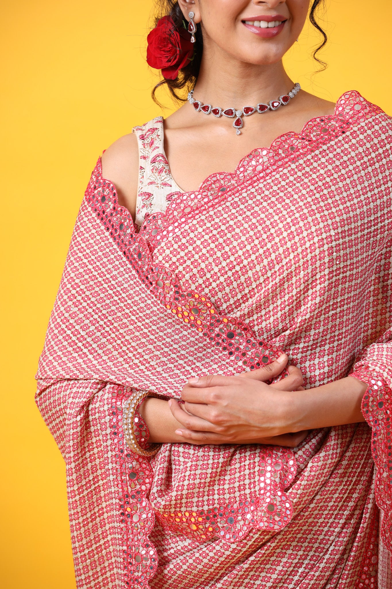 Buy red printed georgette saree online in USA with scalloped border. Make a fashion statement at weddings with stunning designer sarees, embroidered sarees with blouse, wedding sarees, handloom sarees from Pure Elegance Indian fashion store in USA.-details