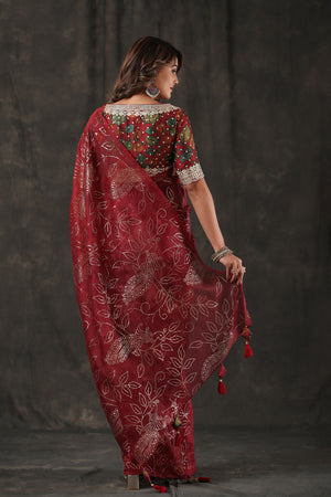 Buy maroon organza saree online in USA with designer Kalamkari blouse. Make a fashion statement at weddings with stunning designer sarees, embroidered sarees with blouse, wedding sarees, handloom sarees from Pure Elegance Indian fashion store in USA.-back