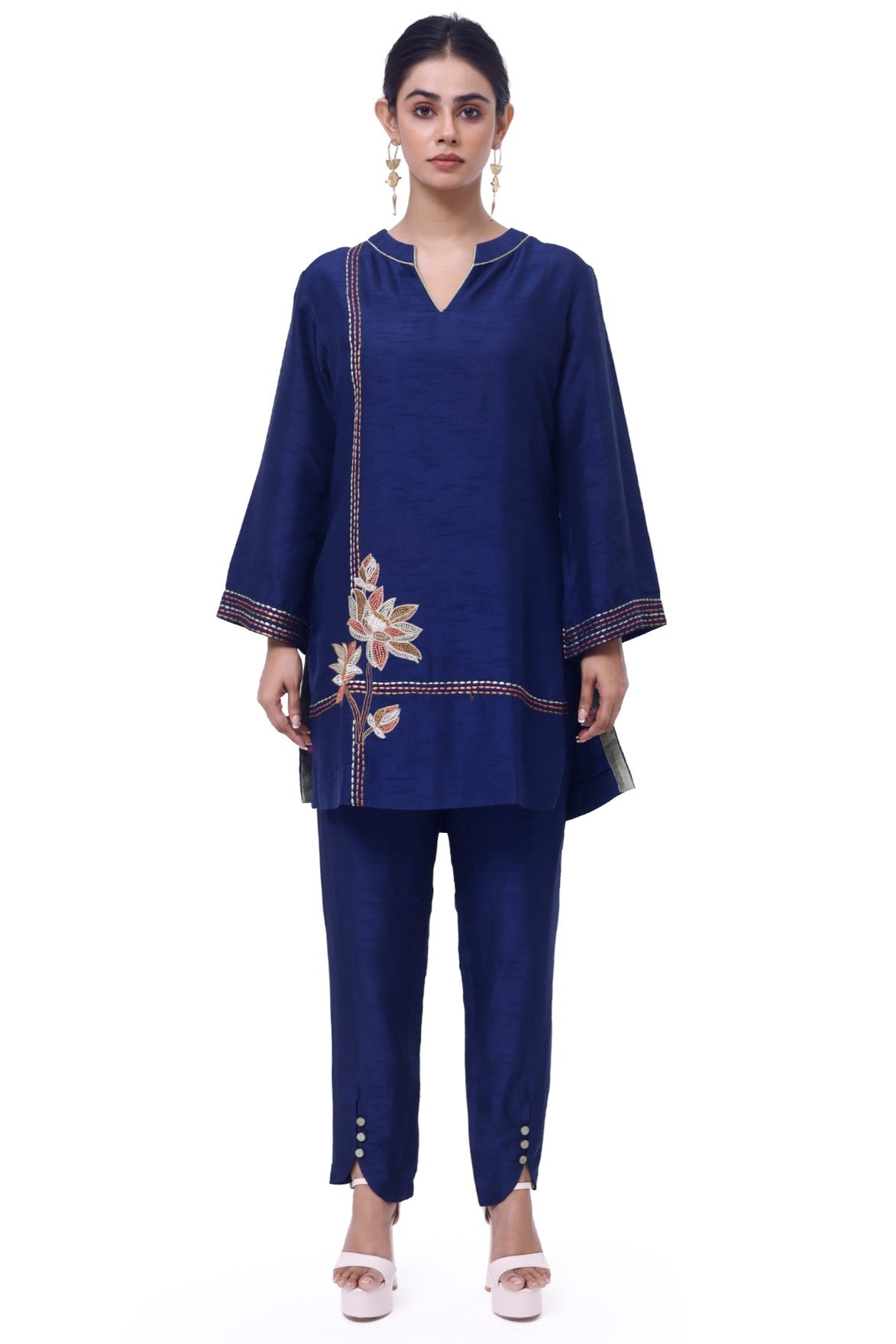 Shop elegant navy blue Mysore silk pant set online in USA. Shop the best and latest designs in embroidered sarees, designer sarees, Anarkali suit, lehengas, sharara suits for weddings and special occasions from Pure Elegance Indian fashion store in USA.-full view
