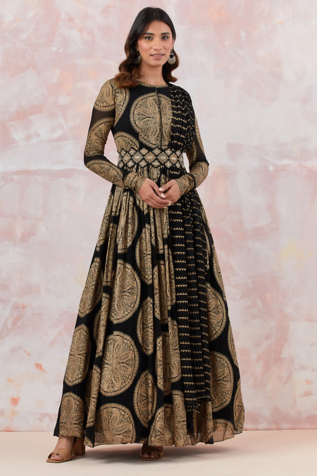 Buy Black stylish georgette Anarkali set featuring an all-over foil print, that comes with a pearl embroidery belt. Dazzle on weddings and special occasions with exquisite Indian designer dresses, sharara suits, Anarkali suits, and wedding lehengas from Pure Elegance Indian fashion store in the USA.