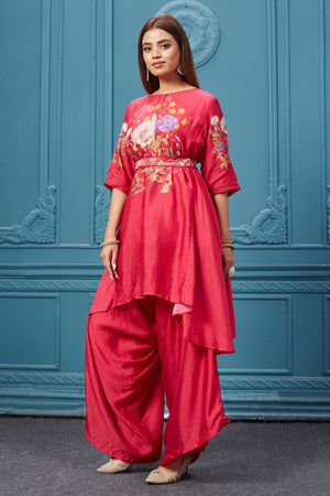 Shop this Gorgeous red suit set with floral embroidery in front featuring quarter sleeves and a belt to give a stylish look. Shop Indian wear online at Pure Elegance or visit our store in the USA.