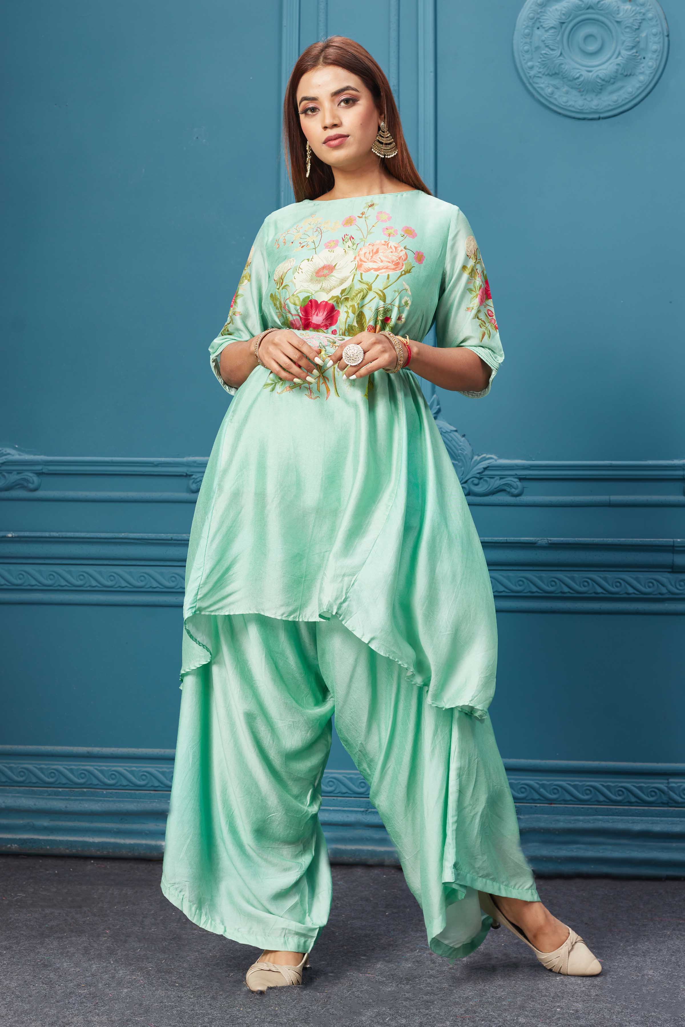 9 New And Stylish Boat Neck Salwar Designs | Designer party wear dresses, Designer  dresses indian, Indian fashion dresses