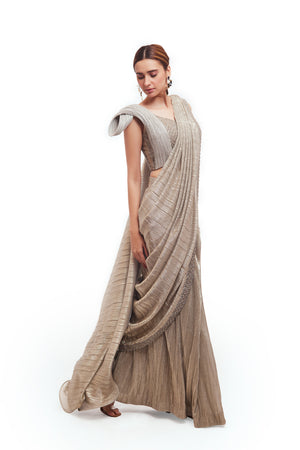 Buy grey crushed fabric draped saree online in USA with structured blouse. Look your best at parties and weddings in beautiful designer sarees, embroidered sarees, handwoven sarees, silk sarees, organza saris from Pure Elegance Indian saree store in USA.-side