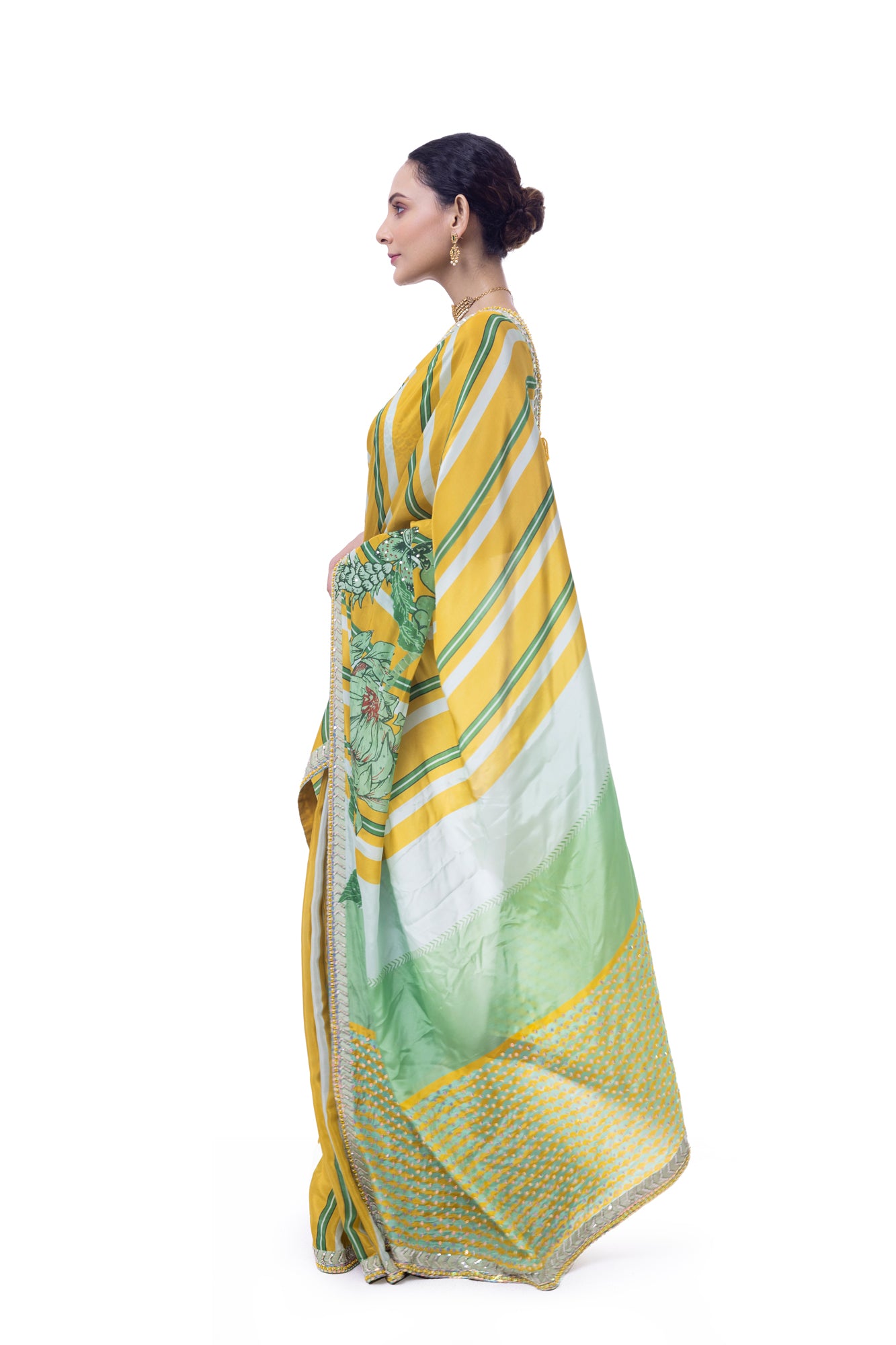 Shop yellow and green embroidered handloom saree online in USA with blouse. Look your best at parties and weddings in beautiful designer sarees, embroidered sarees, handwoven sarees, silk sarees, organza saris from Pure Elegance Indian saree store in USA.-pallu