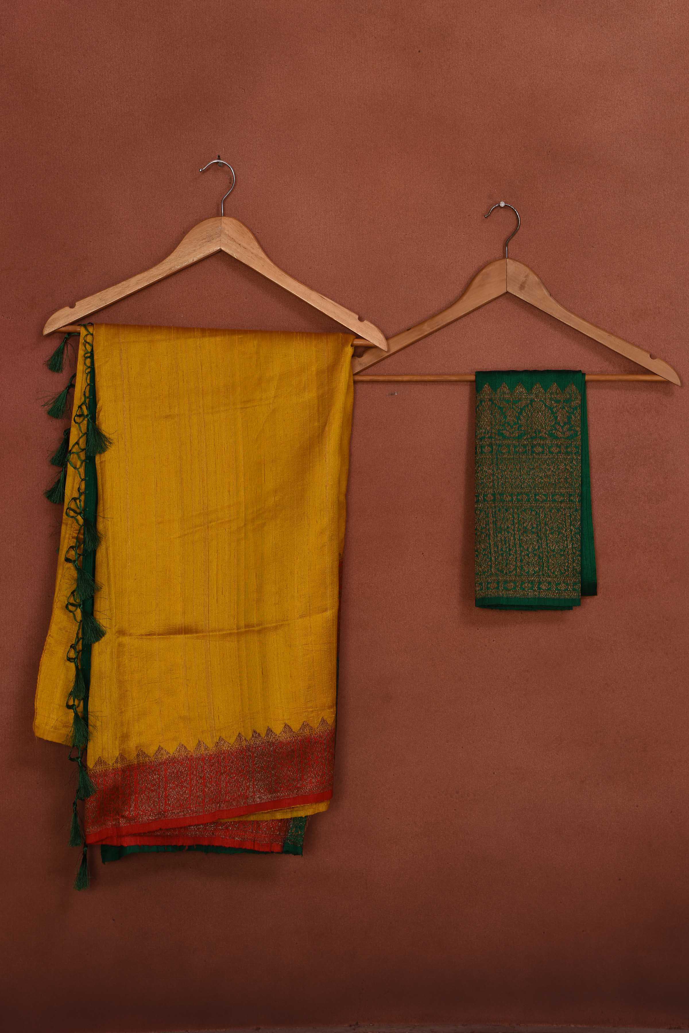 Shop yellow tussar Banarasi saree online in USA with red green zari border. Look your best on festive occasions in latest designer sarees, pure silk sarees, Kanchipuram silk sarees, handwoven sarees, tussar silk sarees, embroidered sarees from Pure Elegance Indian clothing store in USA.-blouse