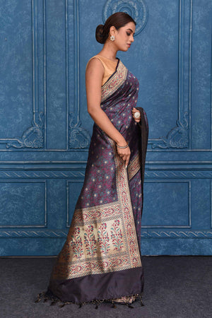 Buy grey and magenta Tanchoi silk Banarasi saree online in USA with zari border. Look your best on festive occasions in latest designer sarees, pure silk saris, Kanchipuram silk sarees, handwoven sarees, tussar silk sarees, embroidered saris from Pure Elegance Indian clothing store in USA.-side