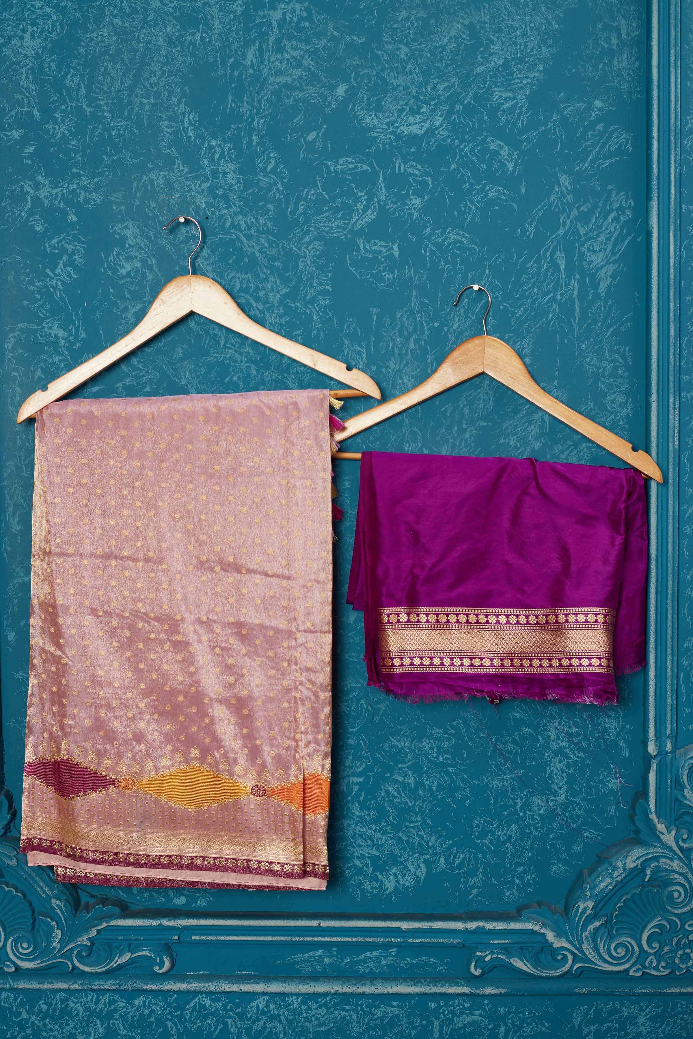 Shop stunning lilac Banarasi saree online in USA with zari border. Look your best on festive occasions in latest designer sarees, pure silk saris, Kanchipuram silk sarees, handwoven sarees, tussar silk sarees, embroidered sarees from Pure Elegance Indian saree store in USA.-blouse