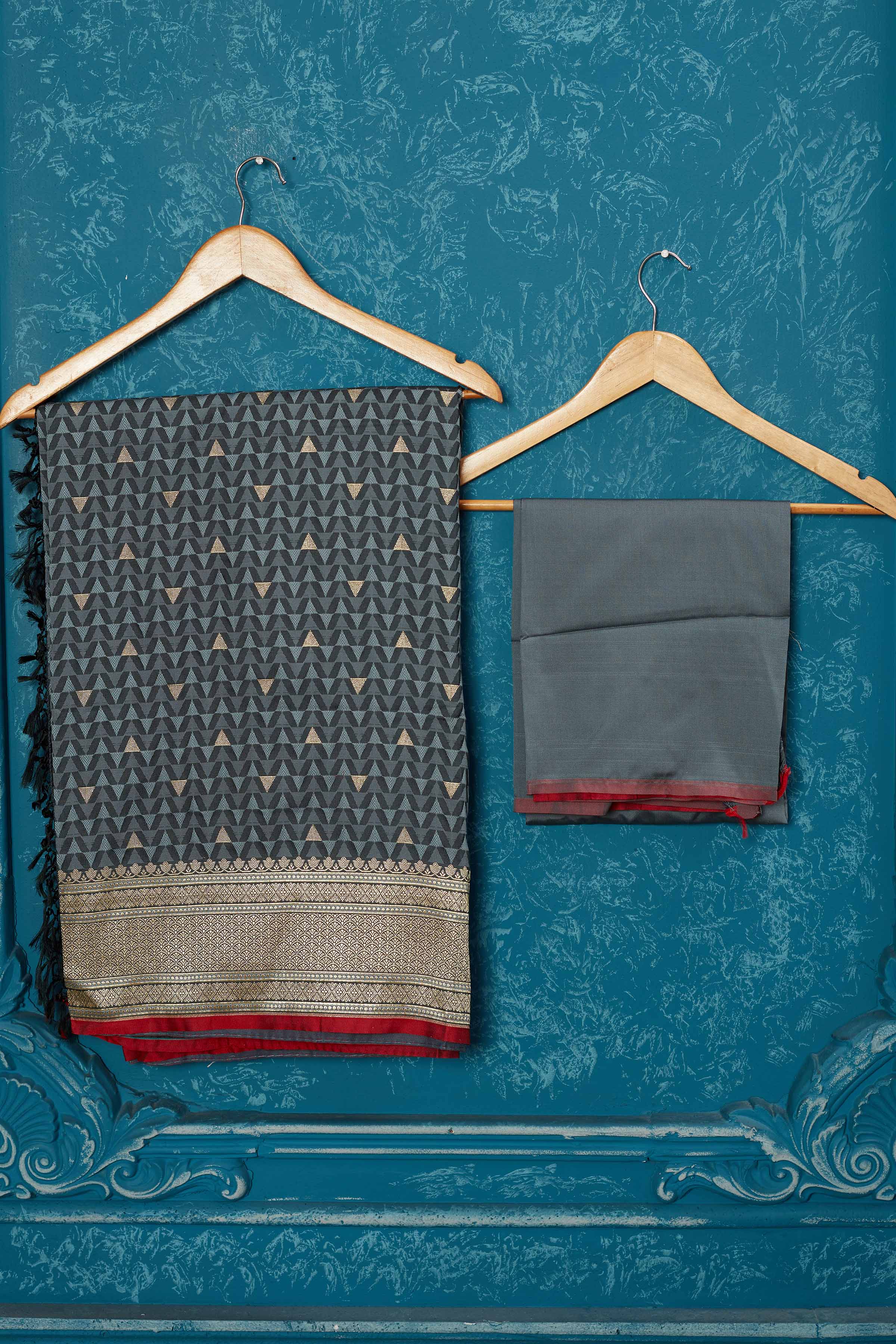 Shop grey Mashru Banarasi saree online in USA with zari border.  Keep your ethnic wardrobe up to date with latest designer sarees, pure silk sarees, Kanchipuram silk sarees, handwoven sarees, tussar silk sarees, embroidered sarees from Pure Elegance Indian saree store in USA.-blouse