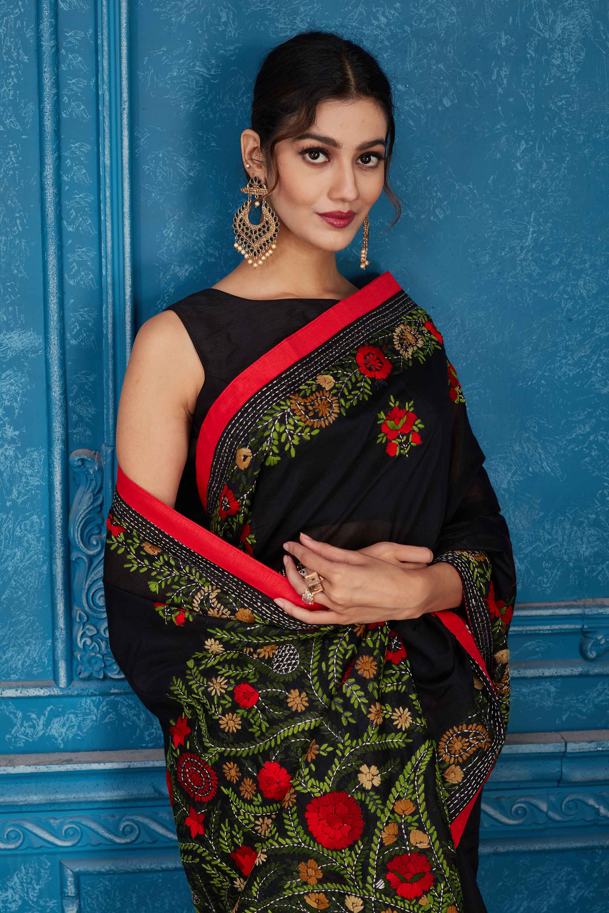 Shop stunning black Phulkari work Kota sari online in USA. Look your best on festive occasions in latest designer sarees, pure silk saris, Kanchipuram silk sarees, handwoven sarees, tussar silk sarees, embroidered saris from Pure Elegance Indian clothing store in USA.-closeup
