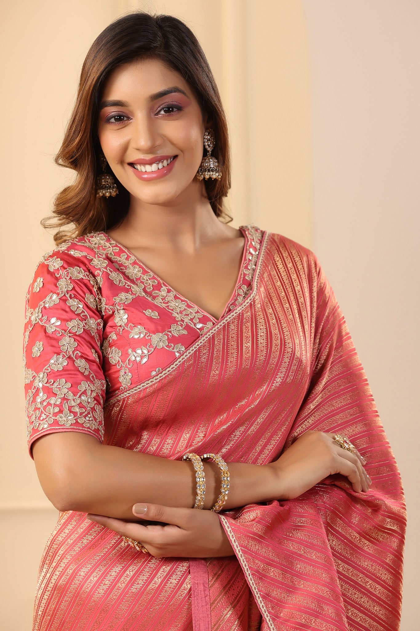 Buy beautiful pink silk sari online in USA with embroidered sari blouse. Make a fashion statement on festive occasions and weddings with designer suits, Indian dresses, Anarkali suits, palazzo suits, designer sarees, sharara suits, Bollywood saris from Pure Elegance Indian fashion store in USA.-closeup