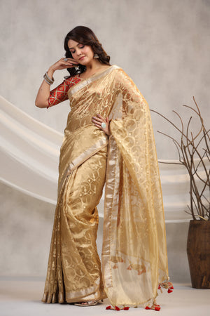 Shop golden silk organza sari online in USA with red saree blouse. Make a fashion statement on festive occasions and weddings with designer suits, Indian dresses, Anarkali suits, palazzo suits, designer sarees, sharara suits, Bollywood saris from Pure Elegance Indian fashion store in USA.-pallu