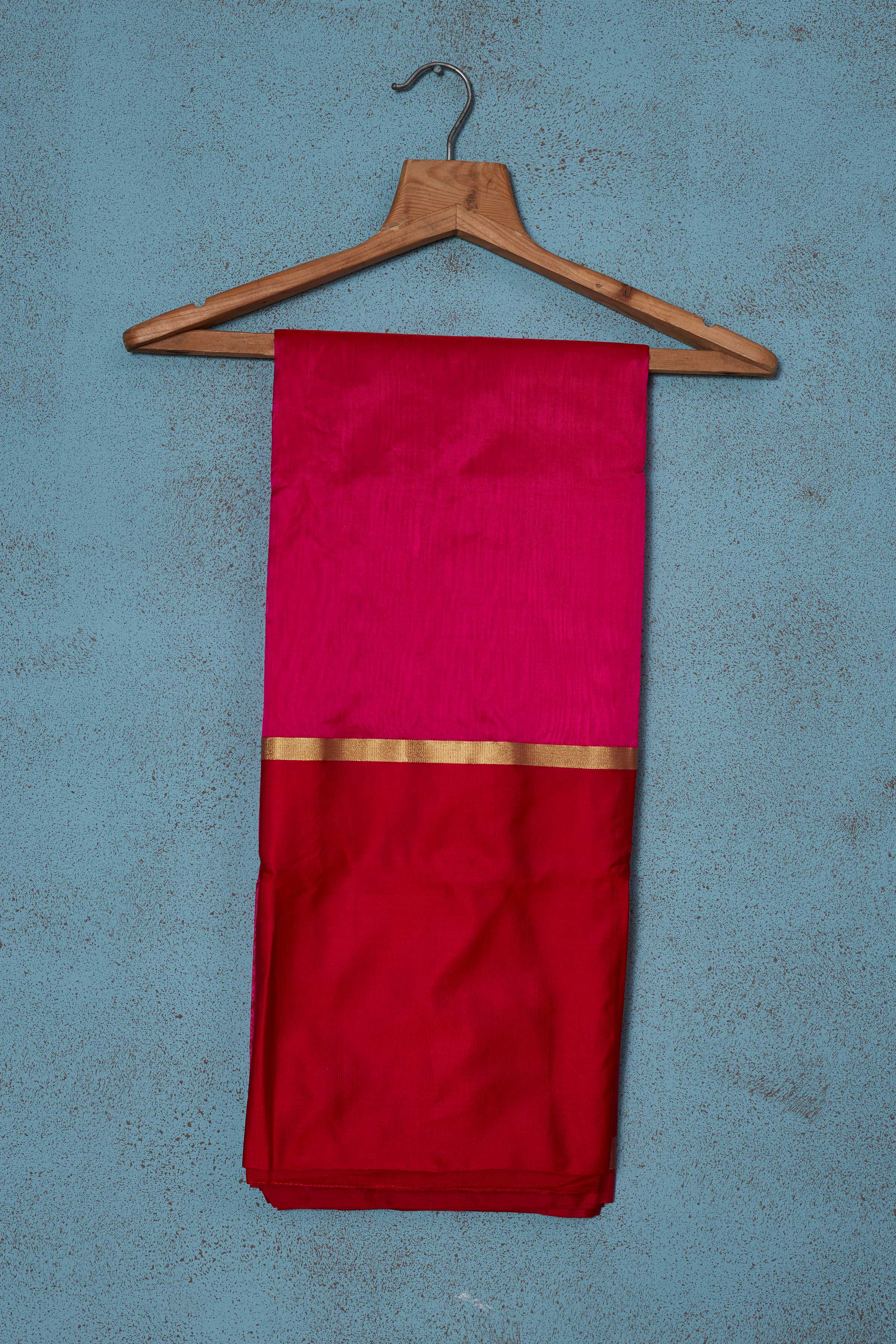 Shop beautiful solid pink Pattu silk saree online in USA with red Mashru border. Look your best on festive occasions in latest designer saris, pure silk saris, Kanchipuram silk sarees, handwoven sarees, tussar silk sarees, embroidered sarees from Pure Elegance Indian fashion store in USA.-blouse
