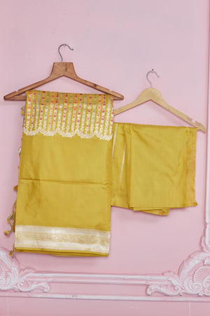 Buy stunning yellow Banarasi sari online in USA with zari minakari border. Look your best on festive occasions in latest designer saris, pure silk sarees, Kanjivaram silk sarees, handwoven saris, tussar silk sarees, embroidered saris from Pure Elegance Indian fashion store in USA.-blouse