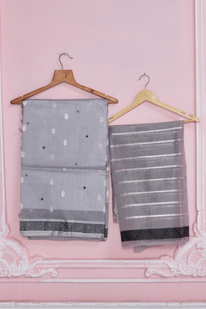 Buy beautiful light grey Banarasi saree online in USA with scattered buti. Look your best on festive occasions in latest designer saris, pure silk sarees, Kanjivaram silk sarees, handwoven saris, tussar silk sarees, embroidered saris from Pure Elegance Indian fashion store in USA.-blouse