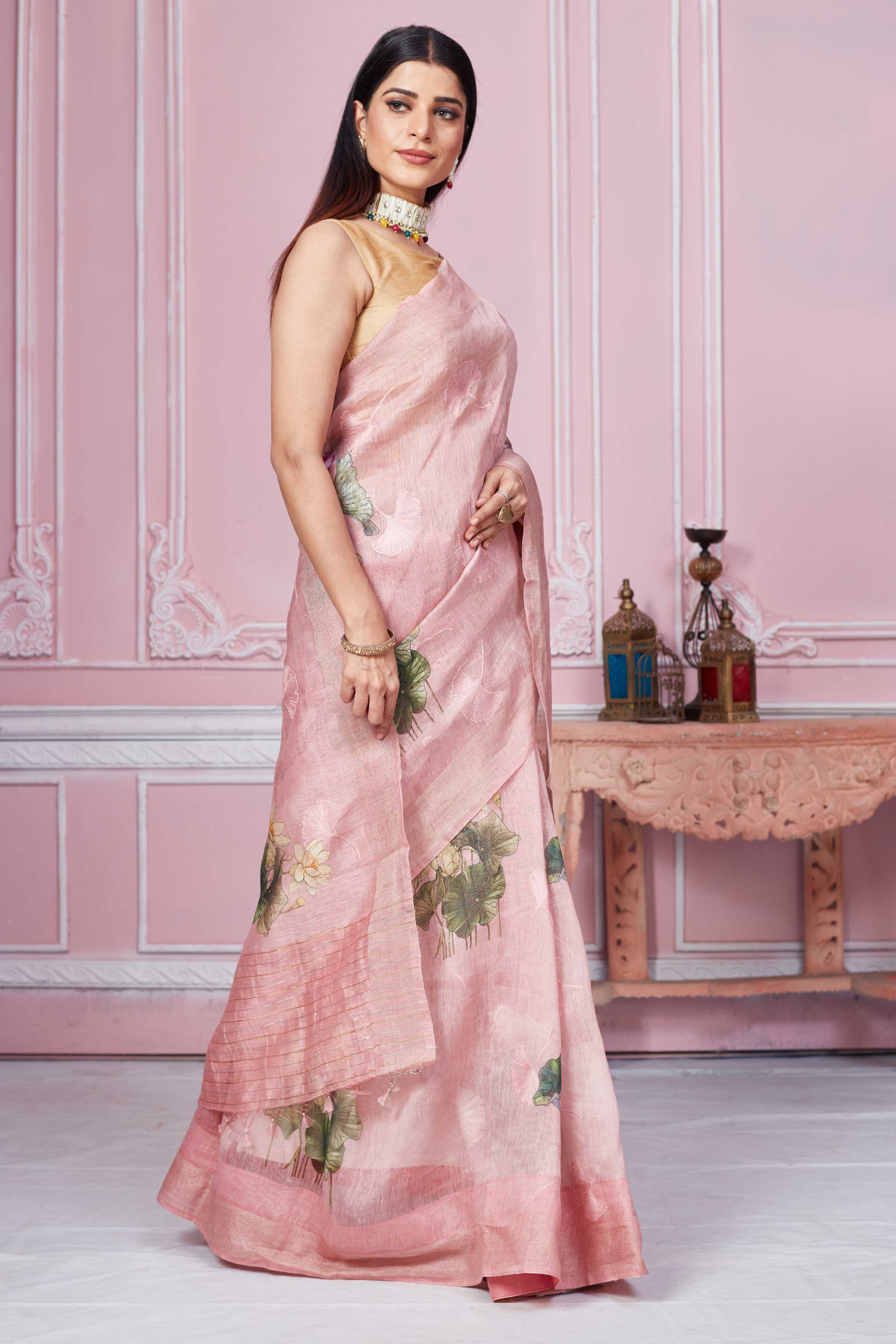 Buy stunning rose pink floral print Banarasi saree online in USA. Look your best on festive occasions in latest designer sarees, pure silk saris, Kanchipuram silk sarees, handwoven sarees, tussar silk saris, embroidered sarees from Pure Elegance Indian fashion store in USA.-side