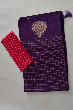Buy purple check silk Banarasi saree online in USA with zari motifs border. Look your best on festive occasions in latest designer sarees, pure silk sarees, Kanjivaram silk saris, handwoven saris, tussar silk sarees, embroidered saris from Pure Elegance Indian clothing store in USA.-blouse