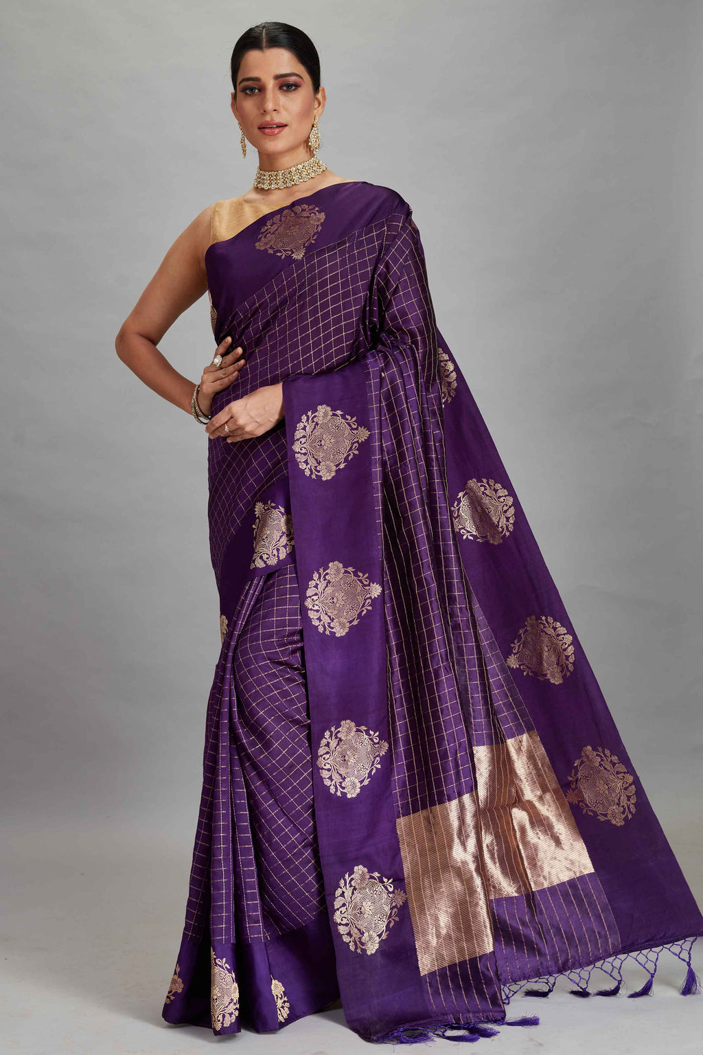 Buy purple check silk Banarasi saree online in USA with zari motifs border. Look your best on festive occasions in latest designer sarees, pure silk sarees, Kanjivaram silk saris, handwoven saris, tussar silk sarees, embroidered saris from Pure Elegance Indian clothing store in USA.-full view