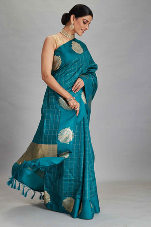 Buy beautiful sea green check silk Banarasi saree online in USA with zari motifs border. Look your best on festive occasions in latest designer sarees, pure silk sarees, Kanjivaram silk saris, handwoven saris, tussar silk sarees, embroidered saris from Pure Elegance Indian clothing store in USA.-side