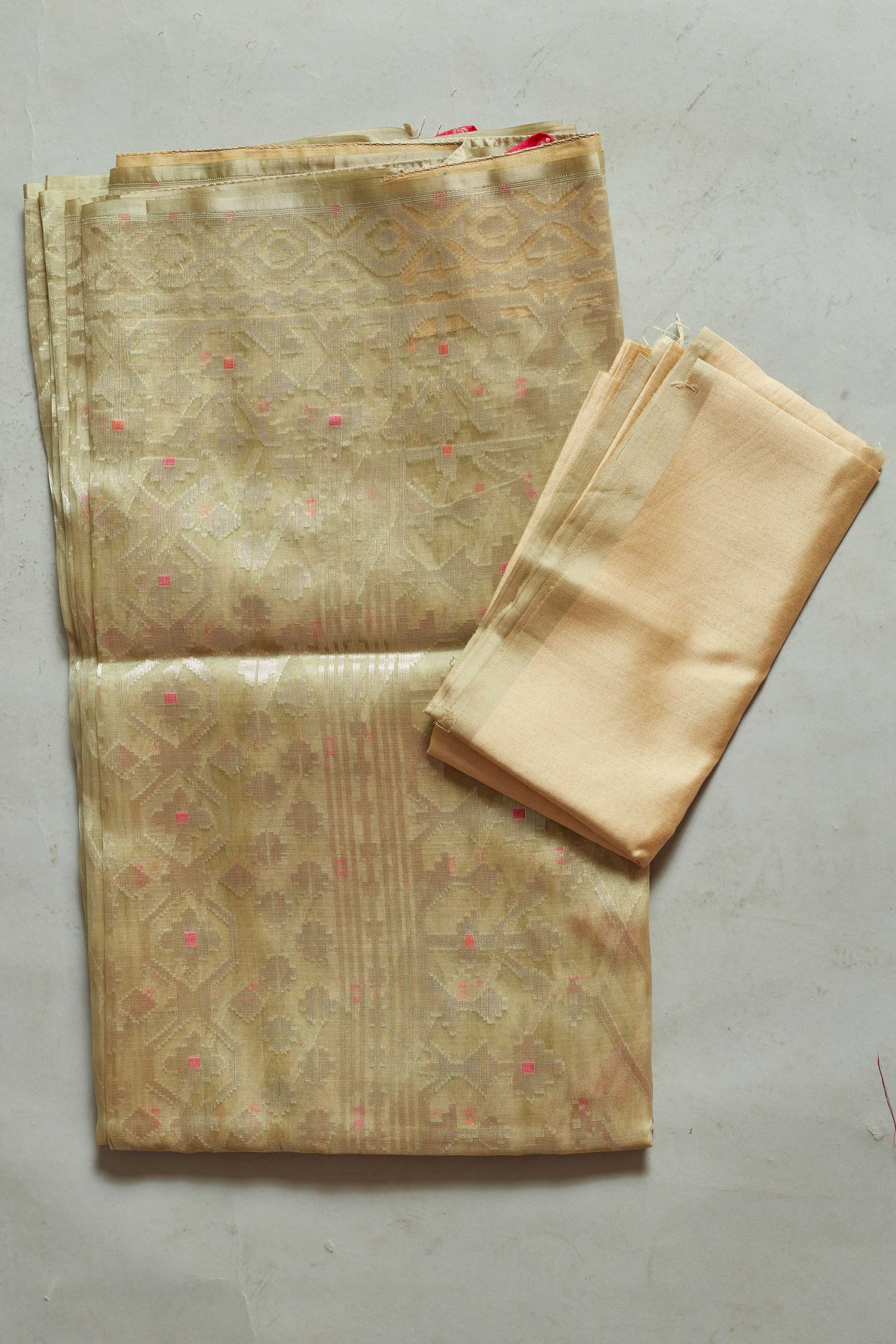Buy cream Kora Banarasi sari online in USA with overall zari work. Look your best on festive occasions in latest designer sarees, pure silk sarees, Kanjivaram silk saris, handwoven saris, tussar silk sarees, embroidered saris from Pure Elegance Indian clothing store in USA.-blouse