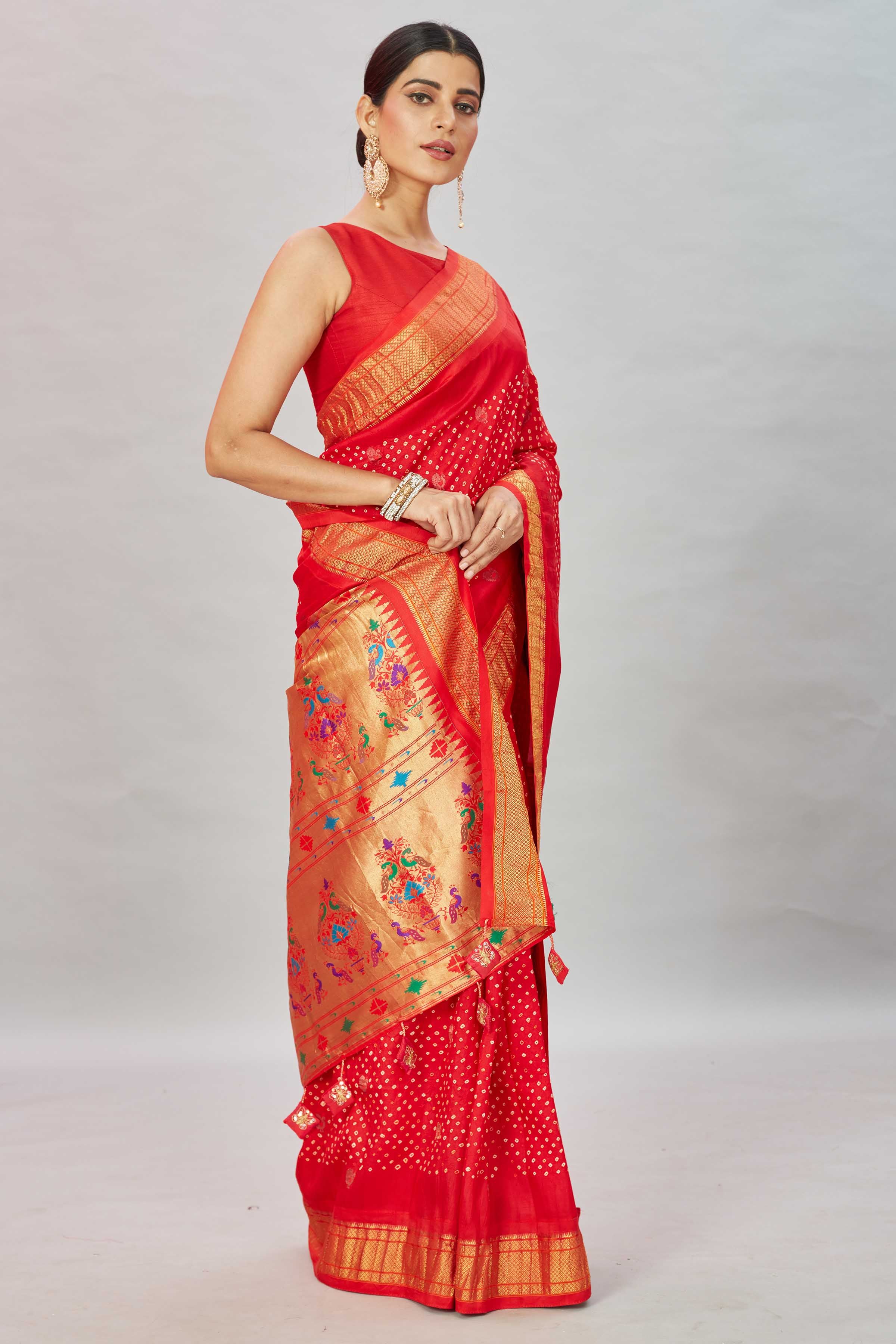 Shop red bandhej Kanjivaram silk sari online in USA with Paithani pallu. Look your best on festive occasions in latest designer sarees, pure silk sarees, Kanjivaram silk saris, handwoven saris, tussar silk sarees, embroidered saris from Pure Elegance Indian clothing store in USA.-side