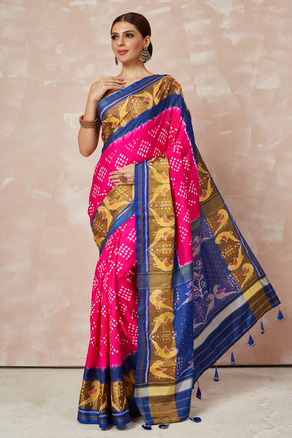 Donna Intrecciato Kanjeevaram Seta Sari con Camicetta Pezzi Luce Rosa Donna Intrecciato Kanjeevaram Seta Sari con Camicetta Pezzi Luce Rosa