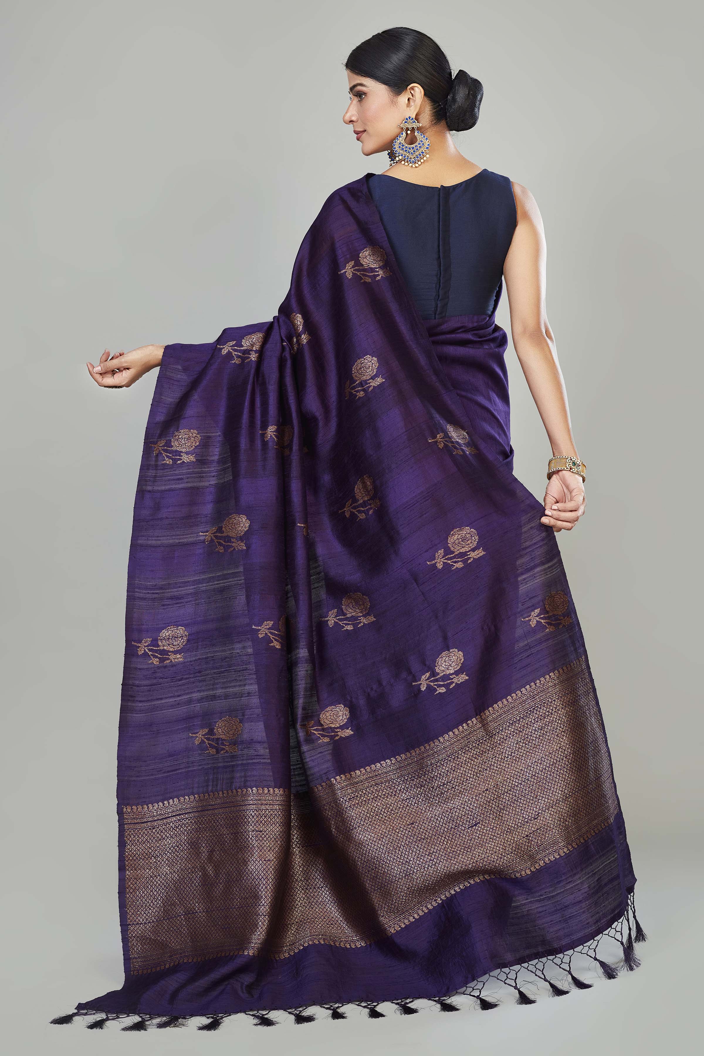 Shop purple tussar Banarasi sari online in USA with floral zari buta. Look your best on special occasions in Banarasi sarees, pure silk saris, handwoven sarees.-back