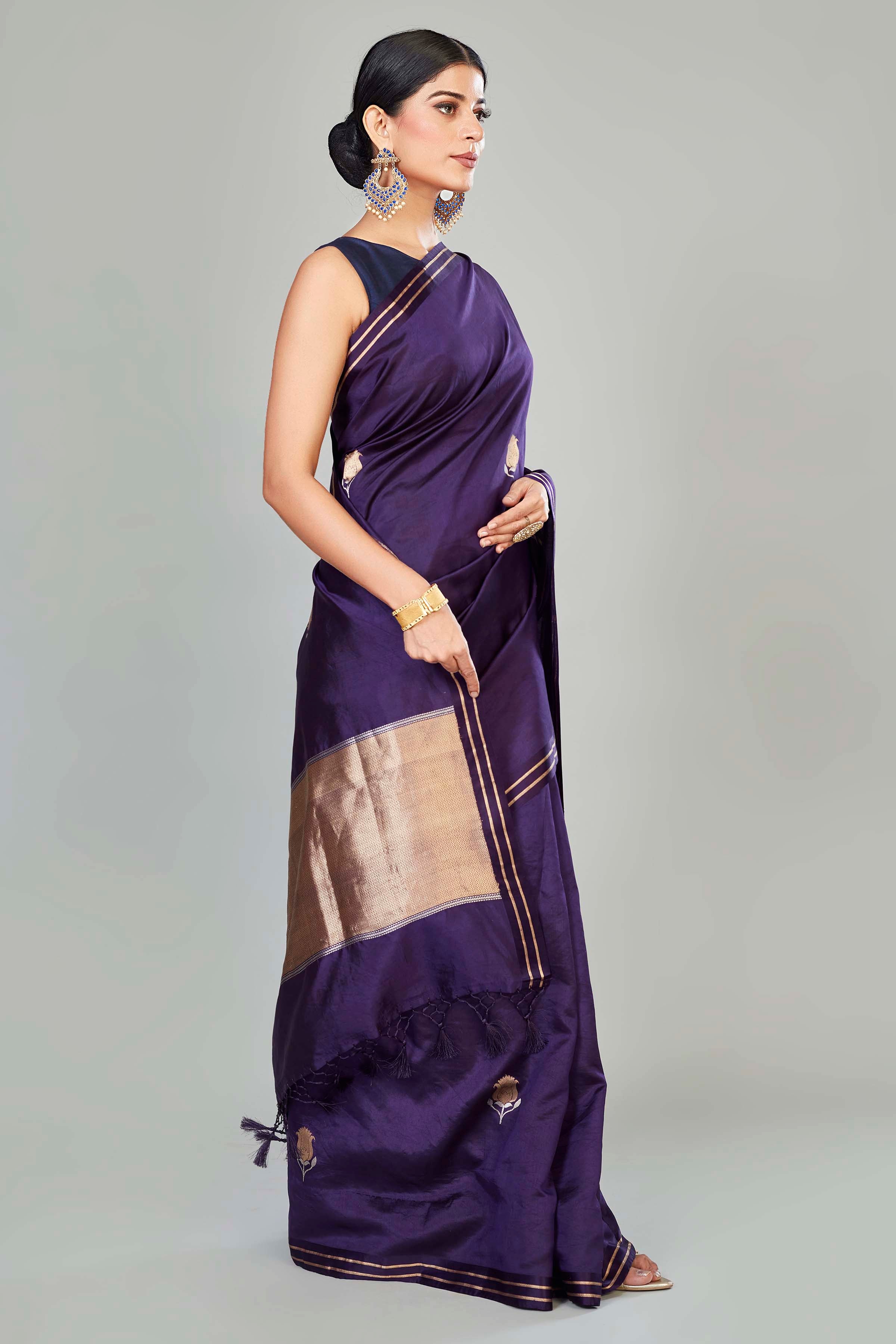 Buy purple Katan silk Banarasi sari online in USA with floral zari buta. Look your best on special occasions in Banarasi sarees, pure silk saris, handwoven sarees.-side
