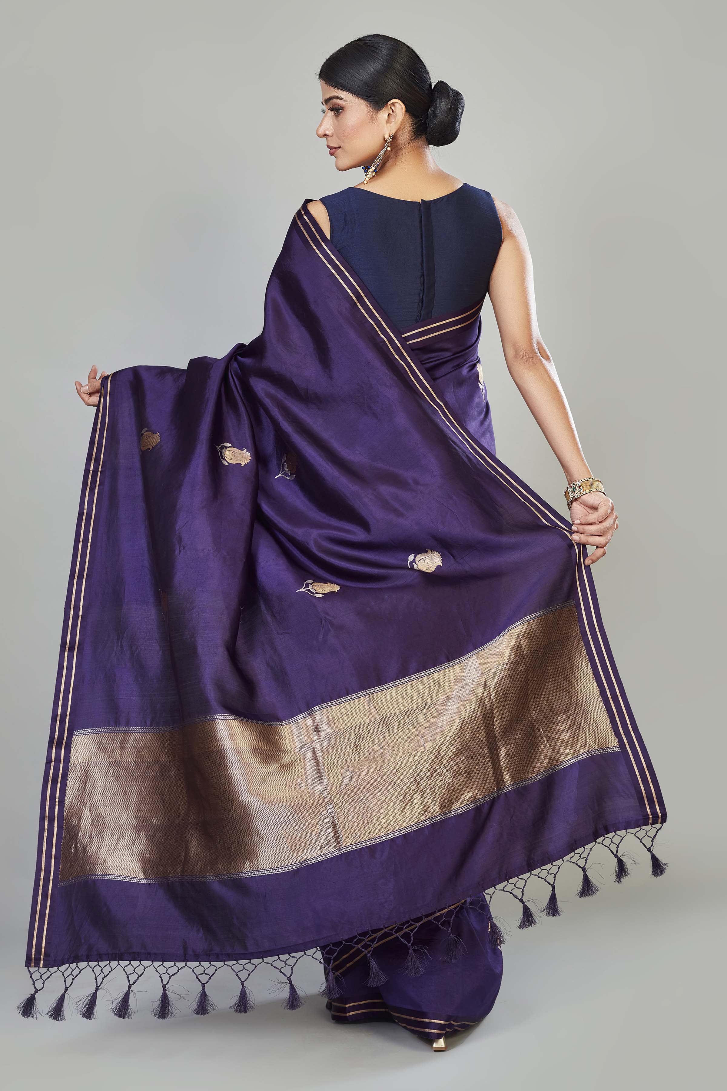 Buy purple Katan silk Banarasi sari online in USA with floral zari buta. Look your best on special occasions in Banarasi sarees, pure silk saris, handwoven sarees.-back