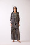 90Y049B-RO Chinnon silk suit