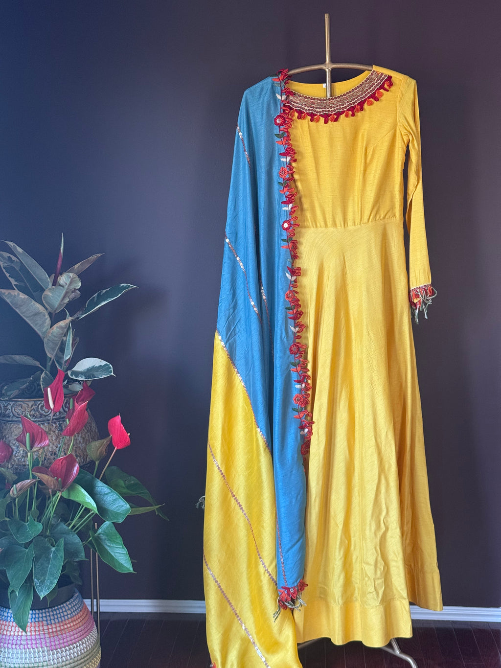 Buy yellow embroidered Anarkali online in USA with dupatta. Look your best on festive occasions in latest designer suits, Banarasi sarees, handwoven sarees.-full view