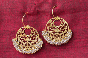 20a416-silver-gold-plated-amrapali-cut-work-bead-earrings