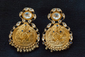 20a423-silver-gold-plated-amrapali-earrings-embossed-floral-stones