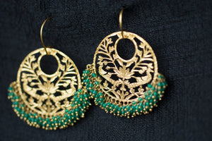 20a436-silver-gold-plated-amrapali-earrings-drop-green-onyx-beads-cut-work-alternate-view