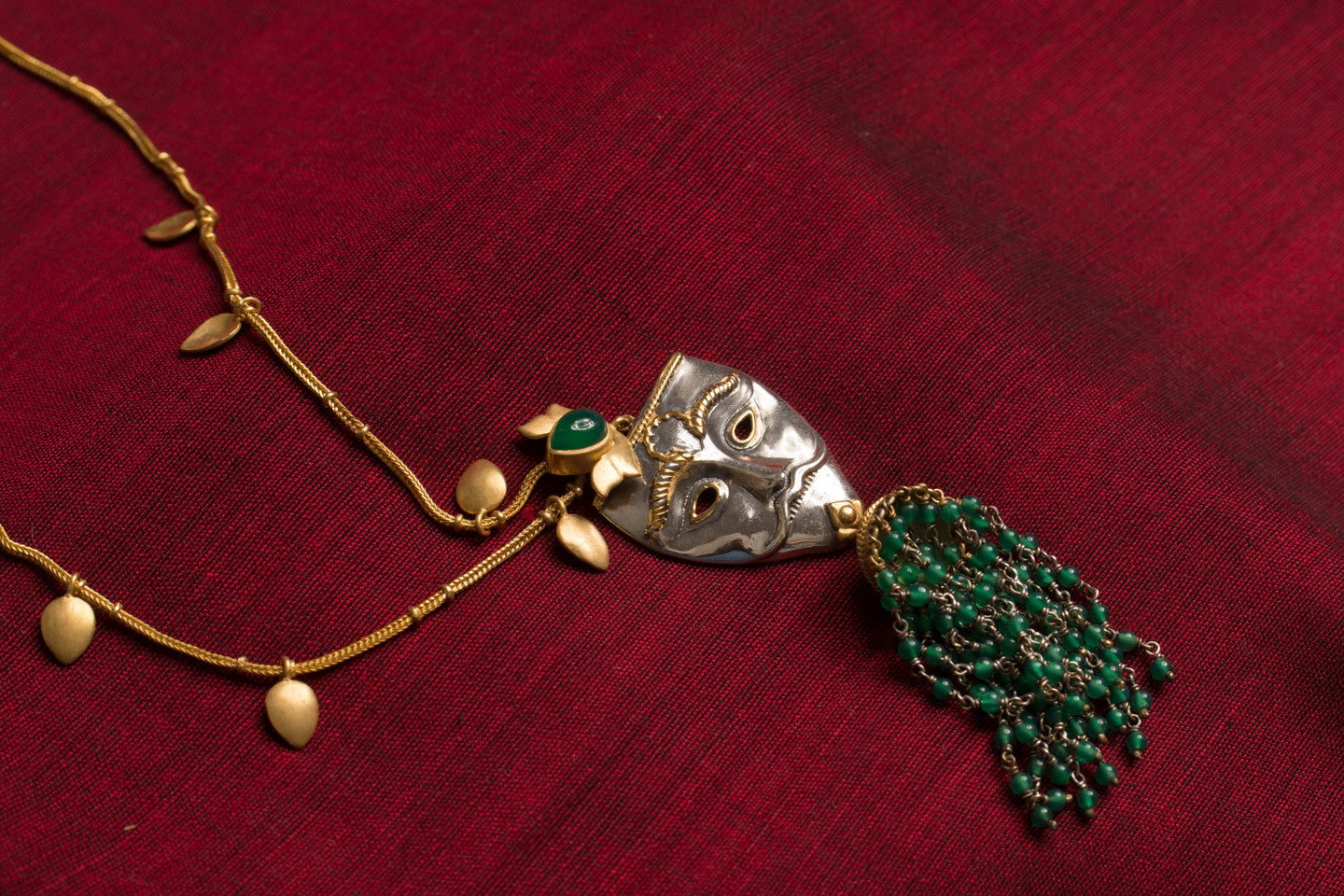 20a454-silver-gold-plated-amrapali-necklace-leaf-mask-green-onyx-alternate-view