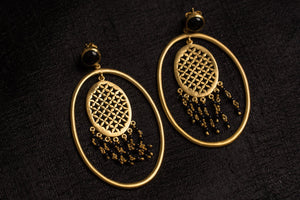 20a467-silver-gold-plated-amrapali-earrings-oval-cut-work-black-onyx