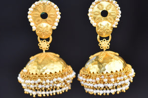 20a626-silver-gold-plated-floral-pearl-jhumka-earrings-a