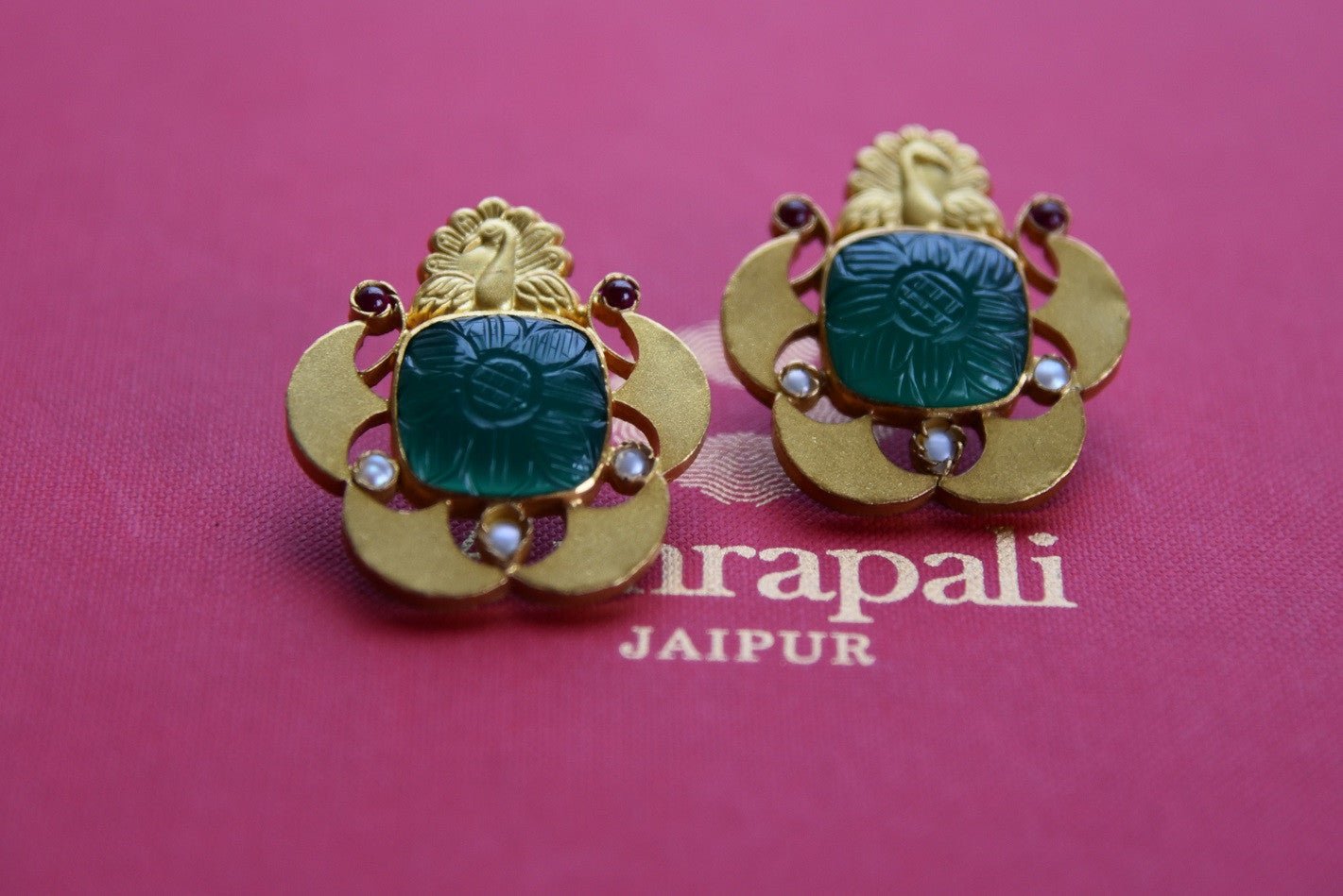 20B050, Shop this glass pearl silver gold plated green and golden amrapali earrings from Pure Elegance online or from our store in USA. Perfect fashion jewelry for any wedding. Top View.