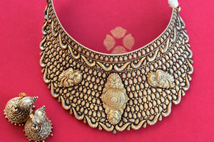Indian Silver Gold Plated Textured Peacock Choker Necklace Jhumka Set- Textured view