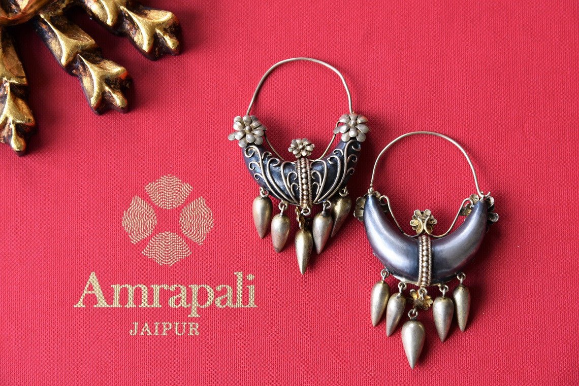 Buy beautiful Silver Gold Plated Earrings online from Pure Elegance or visit our store in USA. Shop traditional gold plated Indian earrings online in USA now.-closeup