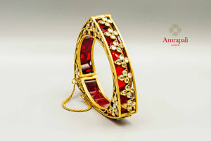Shop Amrapali silver gold plated triangle red glass bangle online in USA. Raise your traditional fashion quotient on special occasions with exquisite Amrapali jewelry from Pure Elegance Indian clothing store in USA. Enhance your look with Indian silver gold plated jewelry, wedding jewellery available online.-front