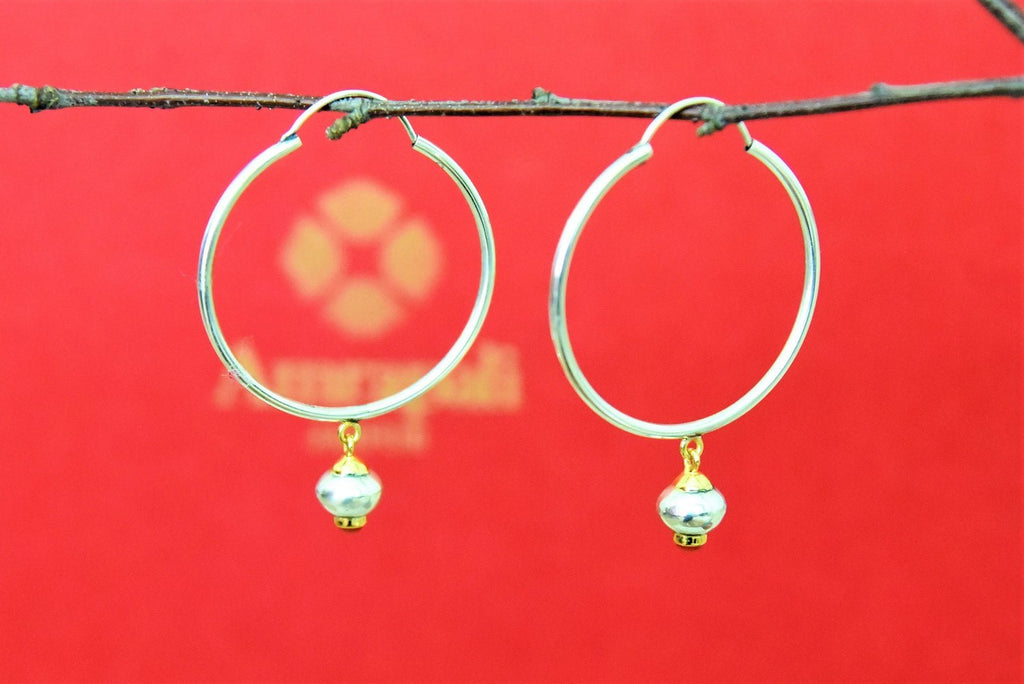 Shop Amrapali silver hoop earrings in USA with drop. Look beautiful in Indian jewelry, gold plated jewelry , silver jewelry, gold plated earrings, wedding jewellery from Pure Elegance Indian fashion store in USA.-full view