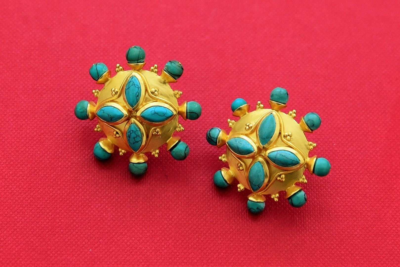 Buy stunning gold plated turquoise stone studs online in USA. Shop gold plated jewelry, silver jewelry,  silver earrings, bridal jewelry, fashion jewelry from Amrapali from Pure Elegance Indian clothing store in USA..-full view