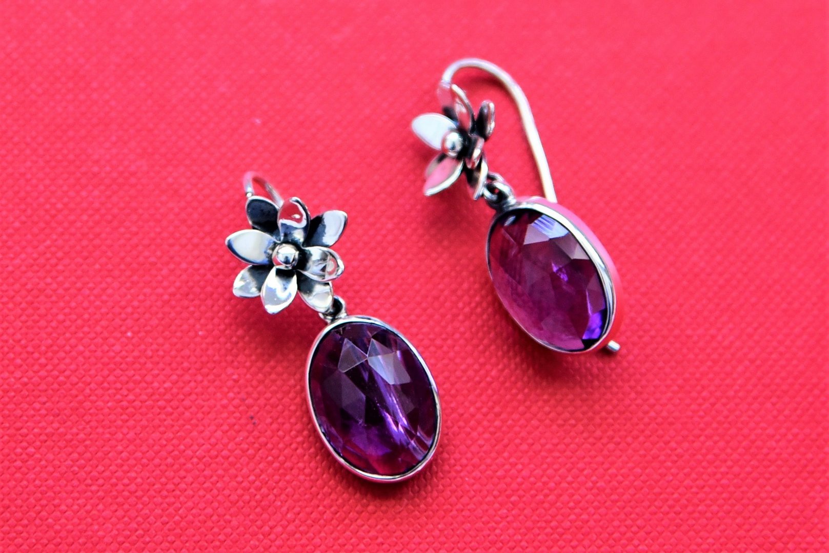 1928 Jewelry Purple Stone Faceted Oval Button Earrings