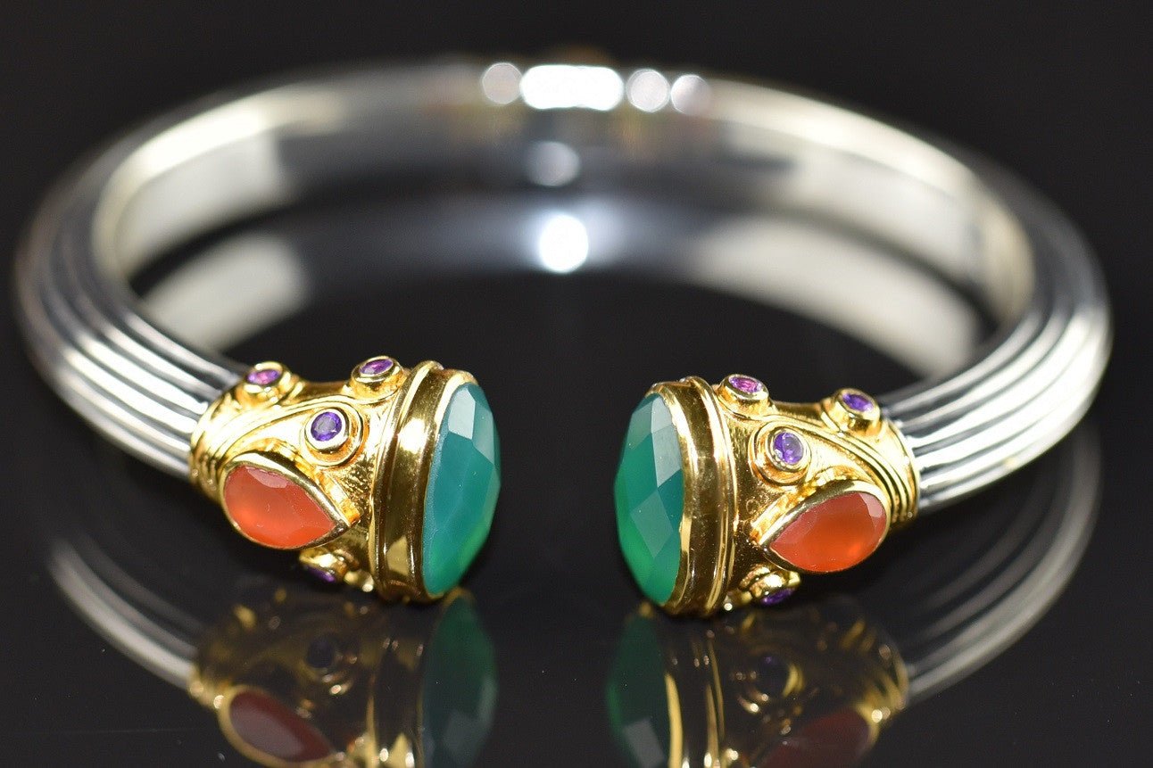 20a649-two-tone-amrapali-bangle-with-emerald-stone-a