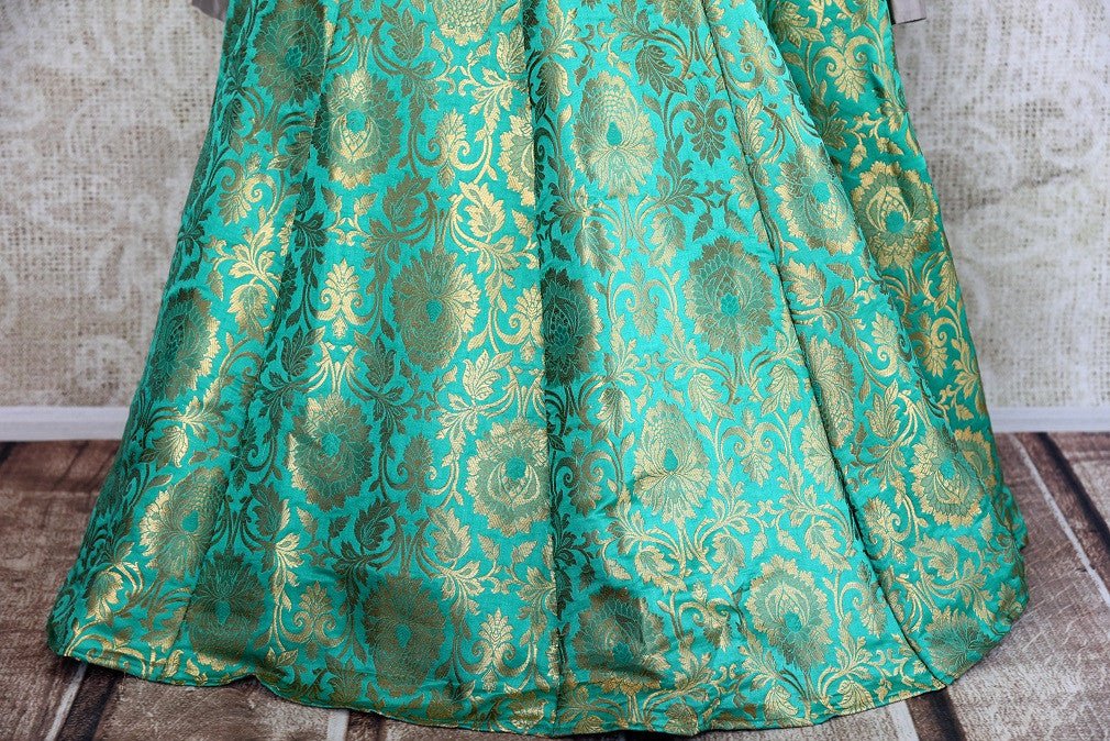 Buy Bottle Green Banarasi Zardozi Kalidaar Skirt Set by TALKING THREADS at  Ogaan Online Shopping Site